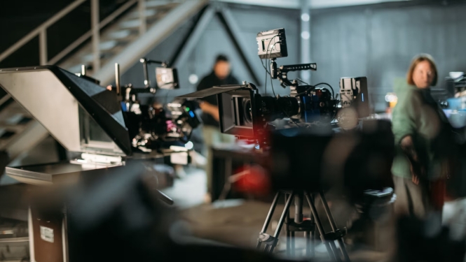 LIAA atbalstītās filmas “Nezināmā sieviete” triumfs Venēcijā apliecina Latvijas konkurētspēju starptautiskajā kino industrijā
