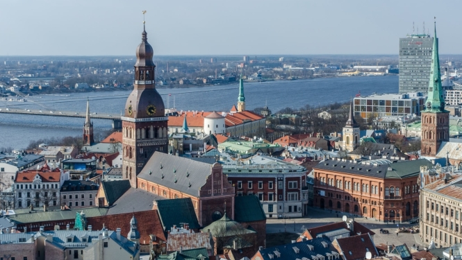 Latvijā ārvalstu investīciju projekti radījuši gandrīz pusi no jaunajām darbavietām Baltijā