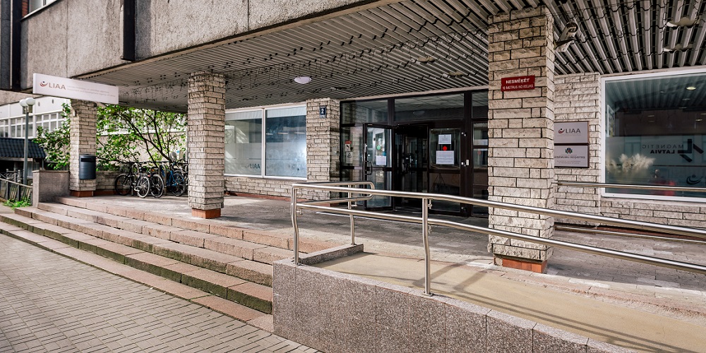 Piekļuve Latvijas Investīciju un attīstības aģentūras ēkai