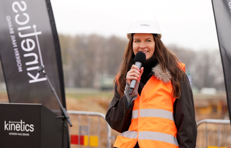 "Kinetics Nail Systems" kosmētikas ražotnē un biroja ēkā investēs septiņus miljonus eiro