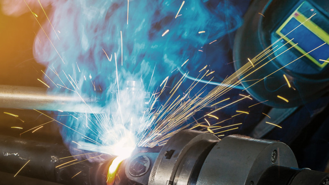 Latvijas “smagsvara nozare” audzē muskuļus Zviedrijas tirgum 