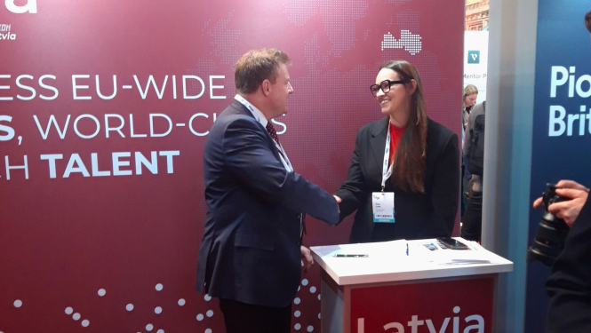 Latvijas fintech uzņēmumi stiprina sadarbību Apvienotajā Karalistē