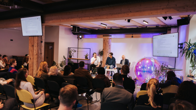 Mākslīgā intelekta teātra izrāde