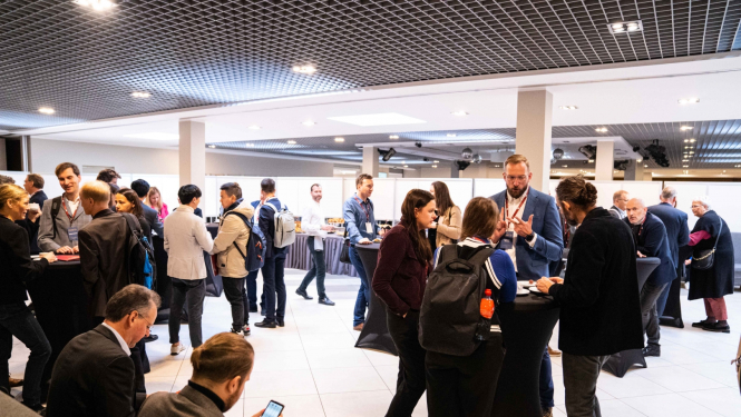 Vizuāls materiāls precīzijas medicīnas forumam Rīgā