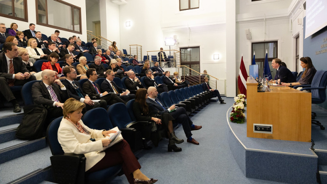 Tikšanās ar Latvijas vēstniekiem