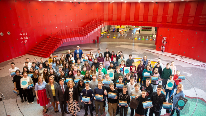 Zinātnes centrā “Vizium” apbalvoti “Misijas Jūra 2030” konkursa finālisti