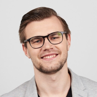 Ņikitas Kazakeviča foto
