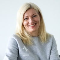 Agneses Oļševskas foto