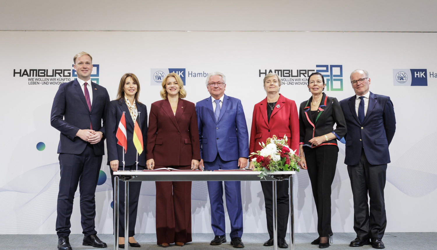 Tirdzniecības misija Hamburgā noslēdzas ar būtisku notikumu – parakstīts memorands ar Rheinmetall par militārās industrijas attīstību