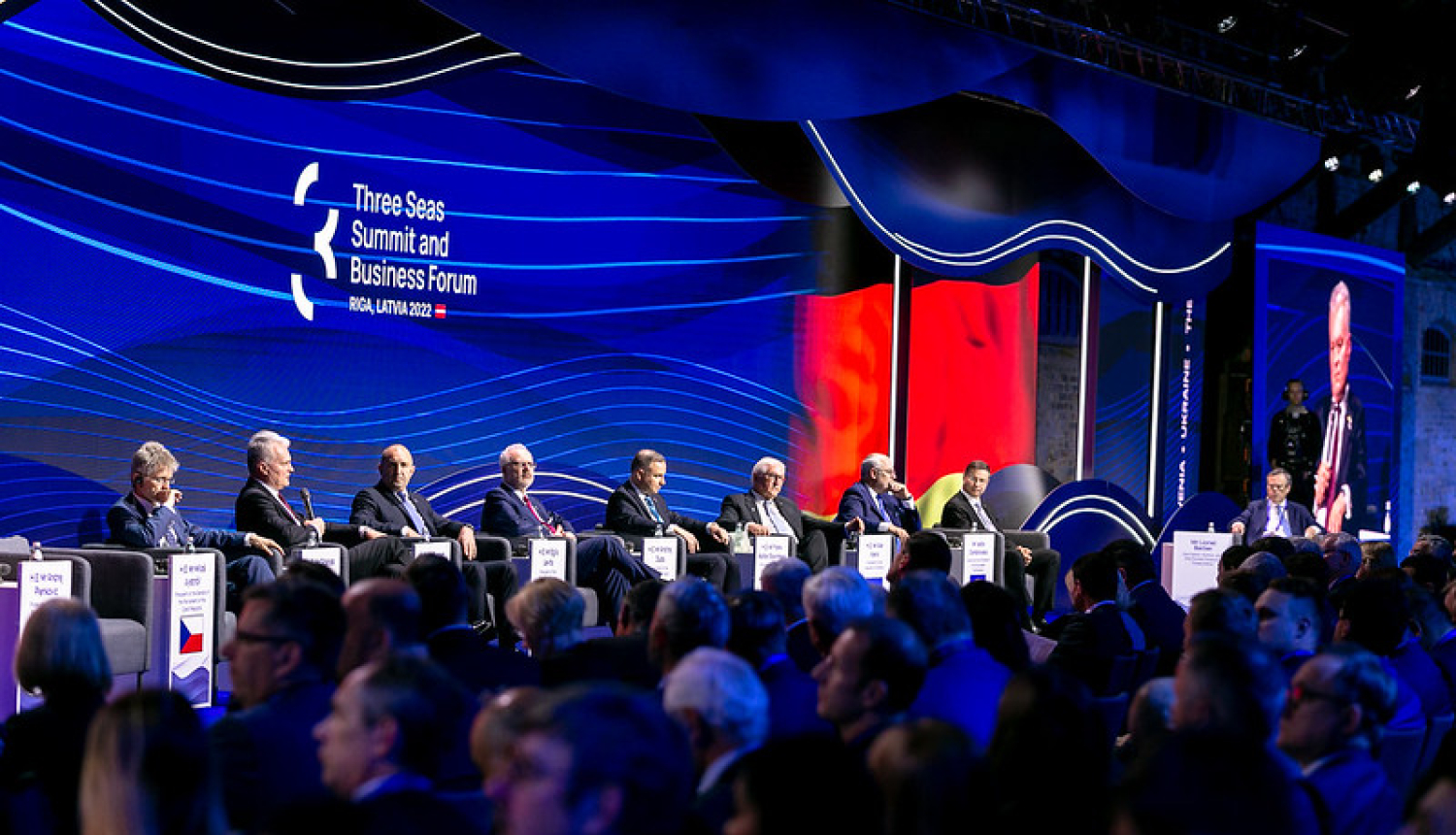 Aizvadīts Trīs jūru biznesa forums Rīgā