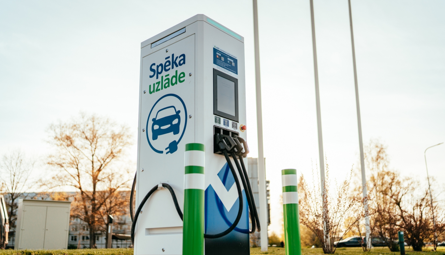 “Smart Electric Technology” investēs elektroauto uzlādes infrastruktūras attīstībā