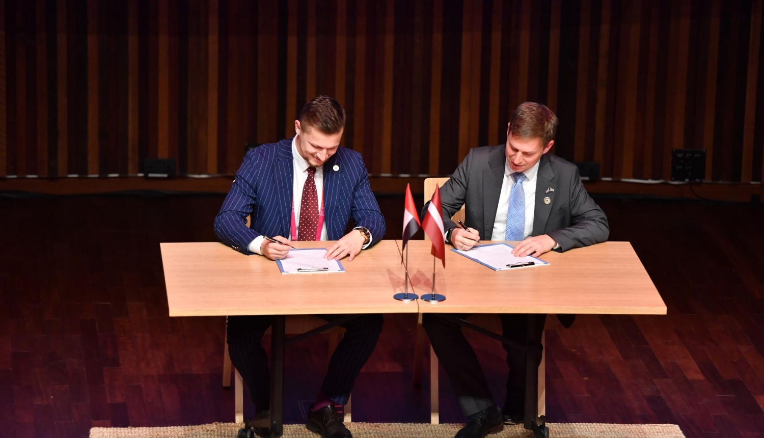 parakstīts līgums starp LIAA un aģentūru “Live Riga”
